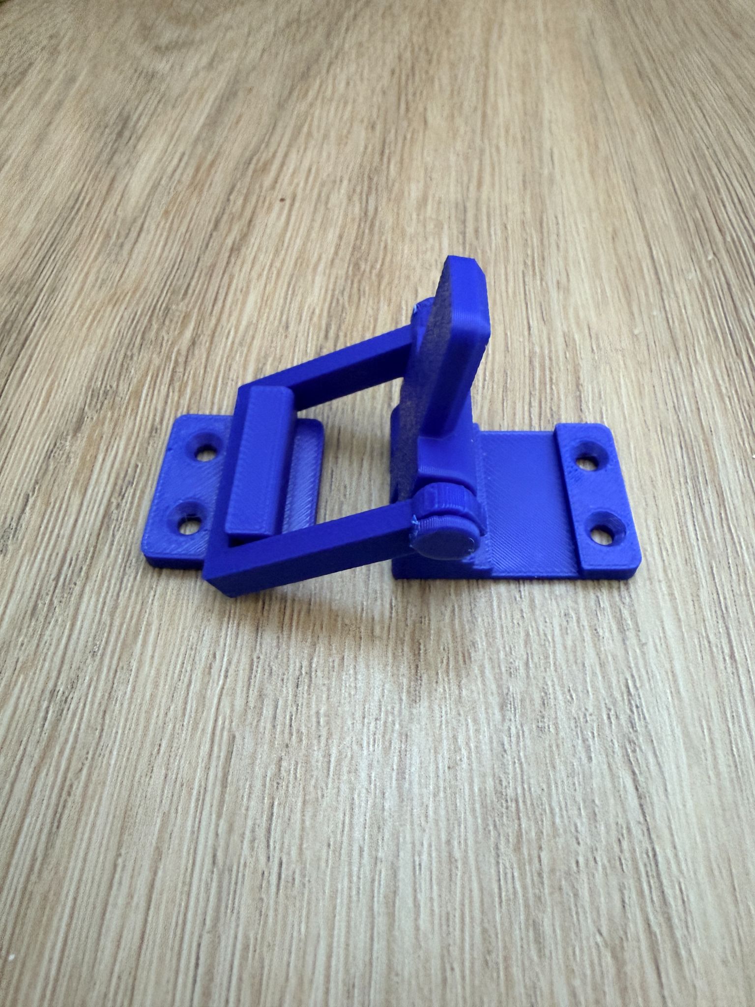 Print-in-place over-center toggle latch v2 — image 2